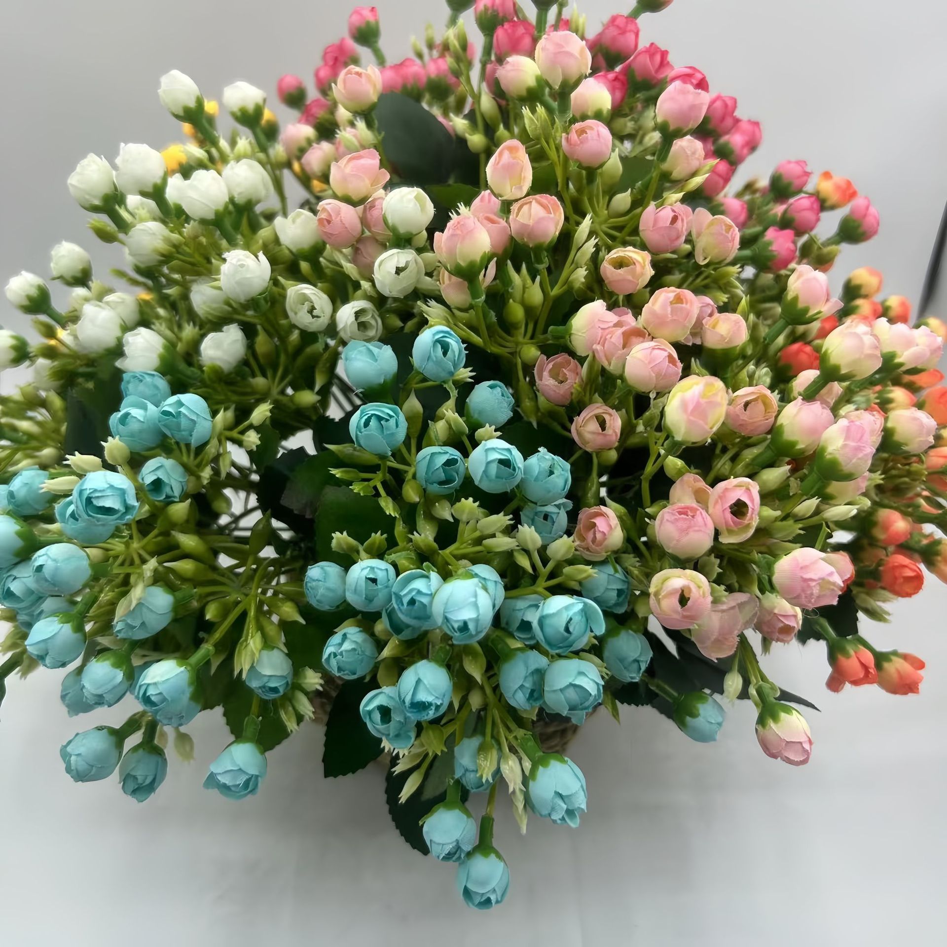 Simulación de un pequeño ramo de flores 5 horquillas 30 flores brotes de flores de Milán artificial simulación de brotes de rosas decoración de boda en el hogar