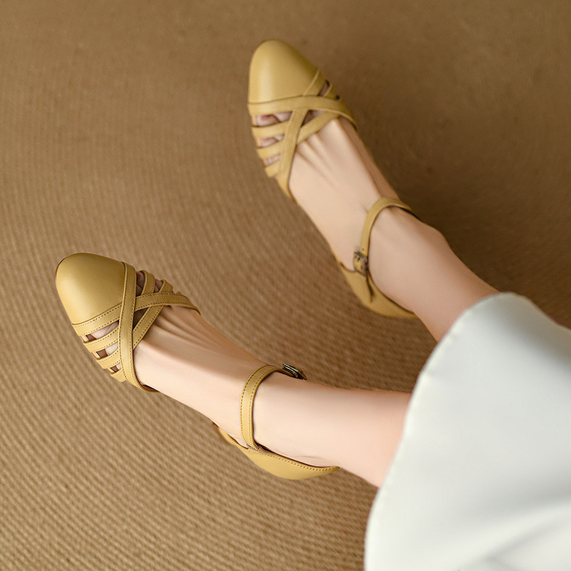 Sandal nữ quai hậu mũi nhọn retro da bò gót 5 cm kiểu La Mã — Màu trắng nhạt