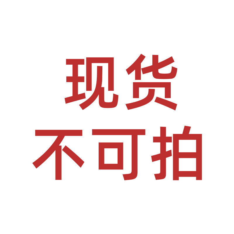 青い香水の入浴剤は持続的に香りを残します。|undefined