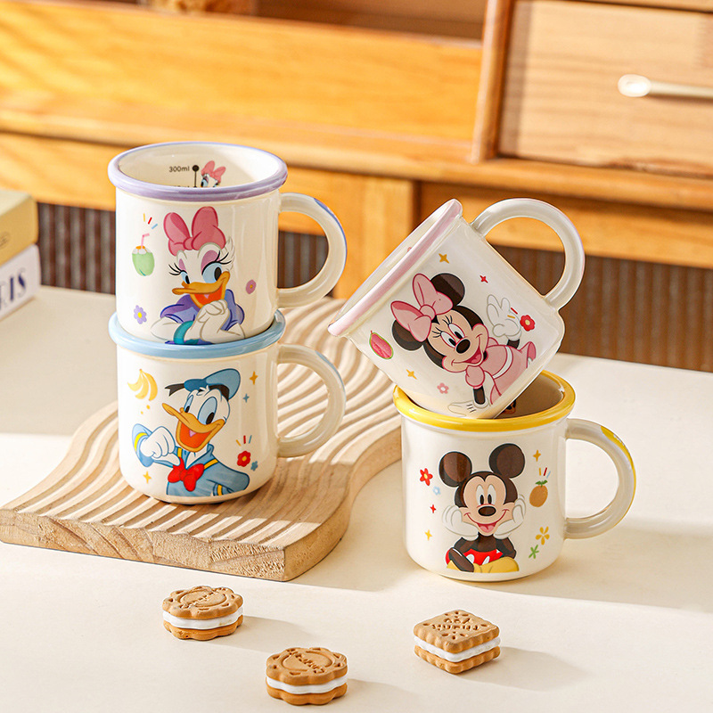 Disney nuevo dibujos animados de bordes anchos tazas de cerámica para niños caseros tazas de agua para beber tazas de leche de desayuno de alto valor facial