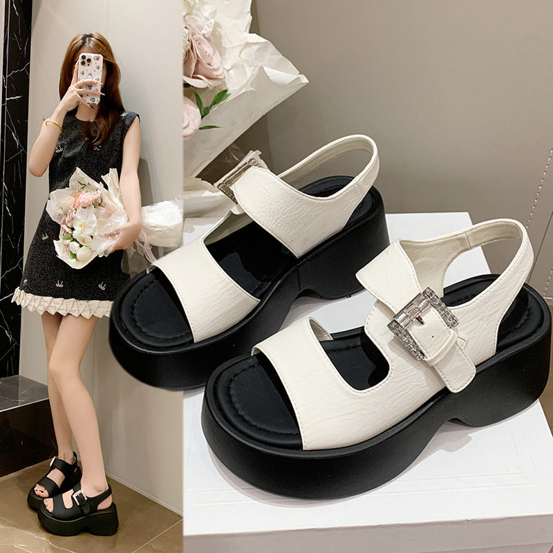 Small Size Thick-Soled Platform Sandals for Women 2026 Summer New Casual Rhinestone Buckle High-Heeled One-Strap Sandals for Women