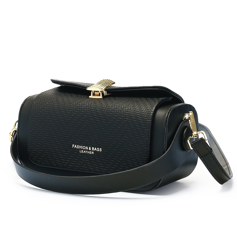 Bolsos Bolsos de caja portátil de nicho coreano Bolsos de mano para damas de alta gama Bolsos cuadrados pequeños de mensajero tejido nuevo estilo de verano