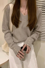 低领打底衫女内搭春秋洋气V领毛衣女春季慵懒风别致辣妹针织上衣