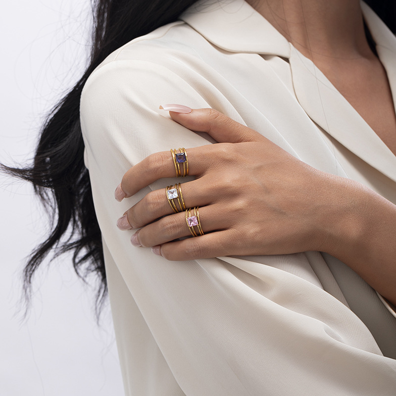 Tina 18k oro de acero inoxidable zircon abierto anillo de alta calidad anillos de titanio joyería de mano anillos transfronterizos