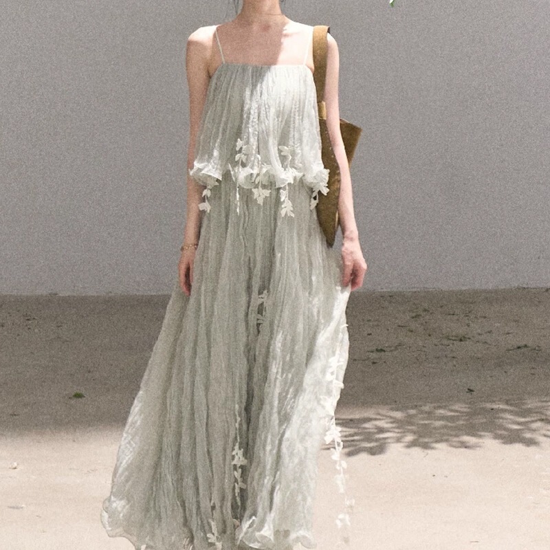 Korean-Style Sheer Ruched Slip Dress with High Waist, Loose Babydoll Skirt, Three-Dimensional Tassel Floral Short Skirt Korean-Style Sheer Ruched Slip Dress with High Waist, Loose Babydoll Skirt, Three-Dimensional Tassel Floral Short Skirt
