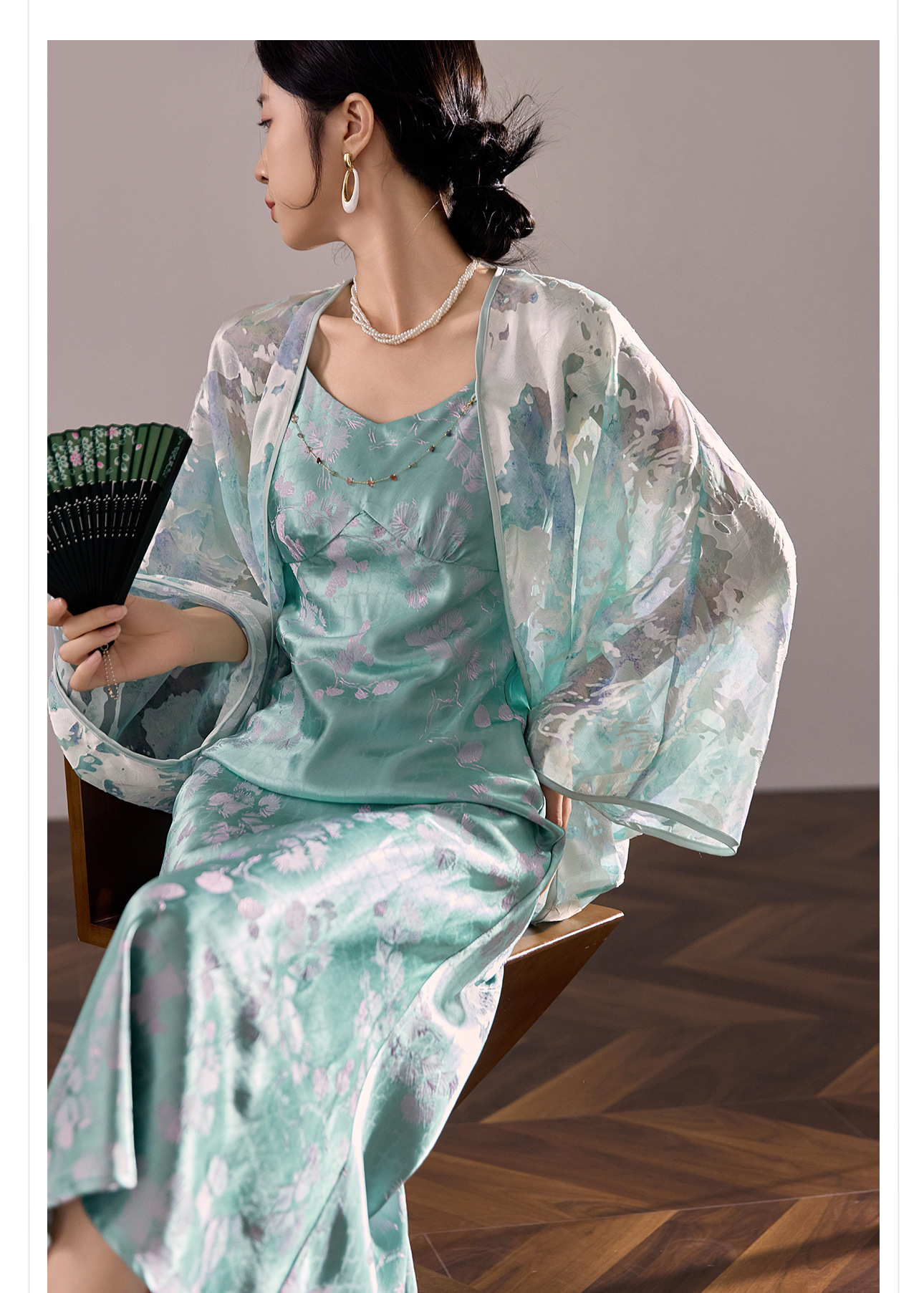 Đầm ôm body nữ chất liệu acetate hoa văn jacquard, dáng dây mảnh, phong cách tân cổ điển — màu vàng chi tiết 5