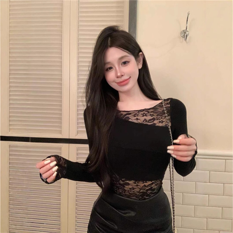 Lace Stitching Slant Shoulder Base Shirt Horn Long-sleeved T-shirt Women's Winter Black Sexy Slim-fit Short Inner Top Lace Stitching Slant Shoulder Base Shirt Horn Long-sleeved T-shirt Women's Winter Black Sexy Slim-fit Short Inner Top