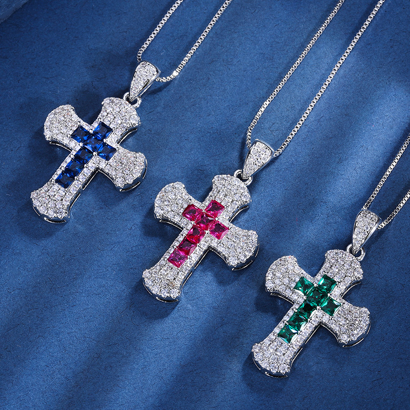 Desiderio transfrontaliero europeo americano popolare retrò popolare ciondolo a croce con gemma colorata imitazione, elegante e_voghion.com