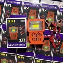 ���N�� 15��һUSB�A�ӳ�����๦�ܑ�����12V�A�ӳ� ���ʺа�