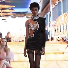 �羳�����W荺���Sexy�U�Նμ��䳬���B��ȹ���A�OӋ���Ɍ��Y��