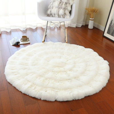 Fox Fur Carpet Round Nordic: Car Carpet - white-fox-natural-fox-fur-about-diameter-48cm-cushion