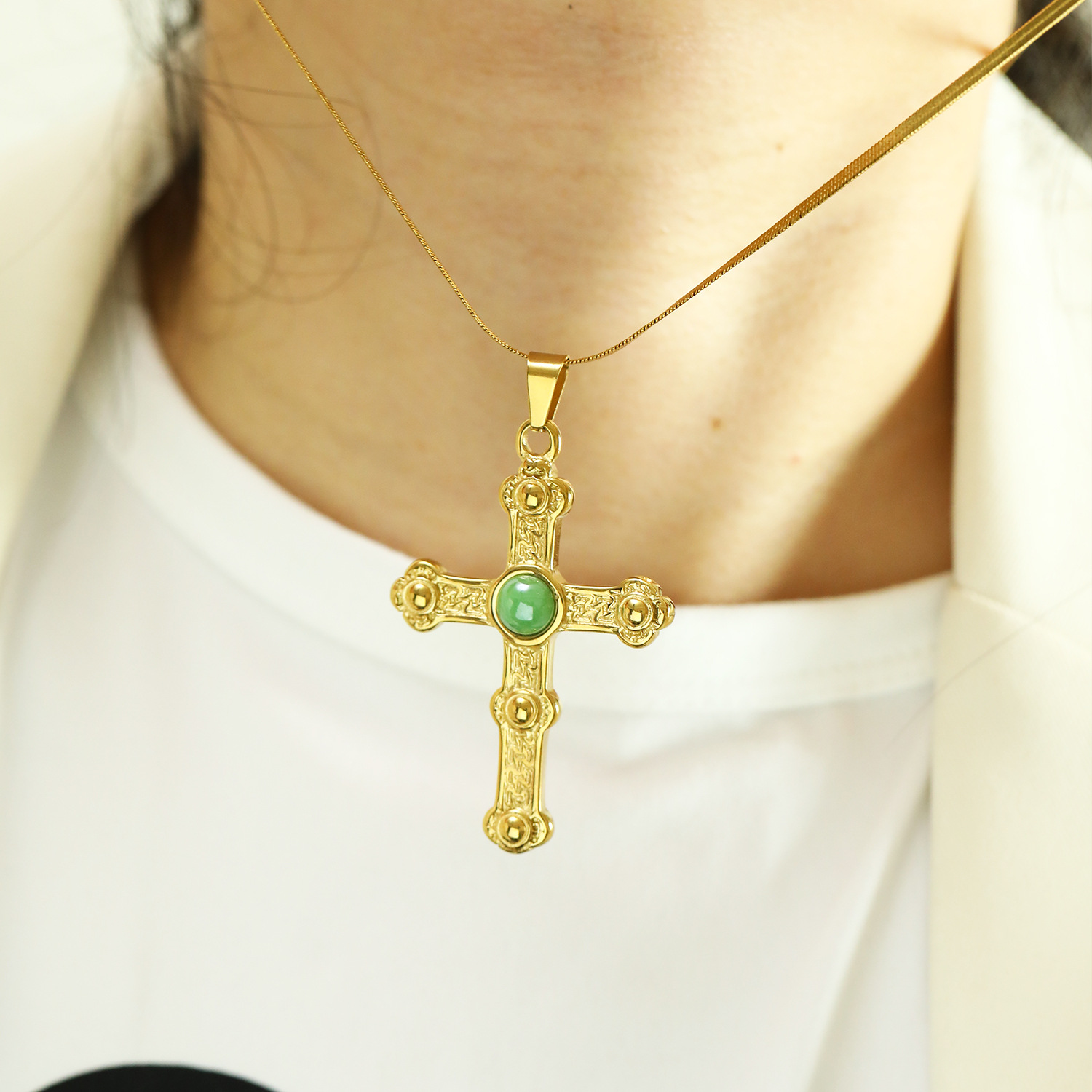 21g Weight Real Gold Plated Plating Material Artificial Gemstones Inlay Material Pendant Necklace Classification 1 Piece Quantity Casual, Daily Occasion 304 Stainless Steel Material Cross Pattern Women's Gender Vintage Style Style Waterproof Non Tarnish, Plating, Inlay Craft Real Gold Plated Cross 304 Stainless Steel Vintage Style Waterproof Non Tarnish Pendant Necklace 8