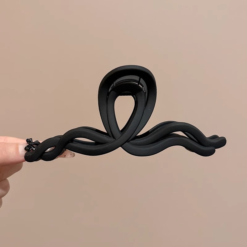 Clip de tiburón grande, clip de agarre para el cabello de placa de sensación de alta calidad, horquilla de temperamento, nuevo estilo, horquilla de gran volumen, tocado de primavera y verano, mujer