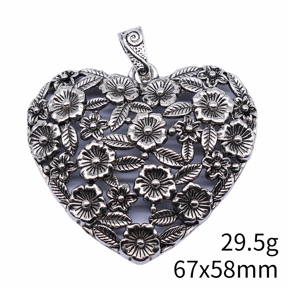 Hollow Flower Love Pendant European And American