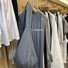 格子帆布包BUQLE sanbar~格子斜跨包大容量单肩包女包图片包包A23