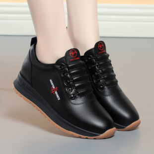 2025 New Soft Leather Mom Shoes Soft Sole Plaid Middle-Aged Sports Shoes Middle-Aged and Elderly Walking Shoes Non-Slip Casual Shoes
