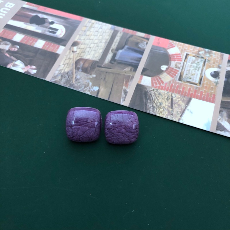 9g Weight Other Inlay Material Earrings, Ear Studs Classification Flower Pattern Women'S Gender Simple Style Style Purple, Silver Color Retro Palace Purple Rose Pearl Fashion Earrings 8