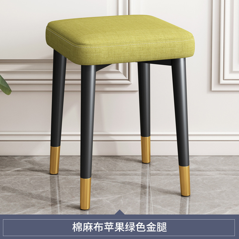 Silla de comedor de lujo ligera nórdica, taburete cuadrado de paquete suave apilable para el hogar, silla de mesa moderna simple, taburete de maquillaje para uñas
