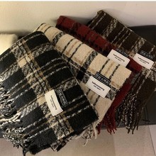 2025秋冬新款百搭格子马海毛圈圈纱刺毛围巾披肩两用保暖围脖学生