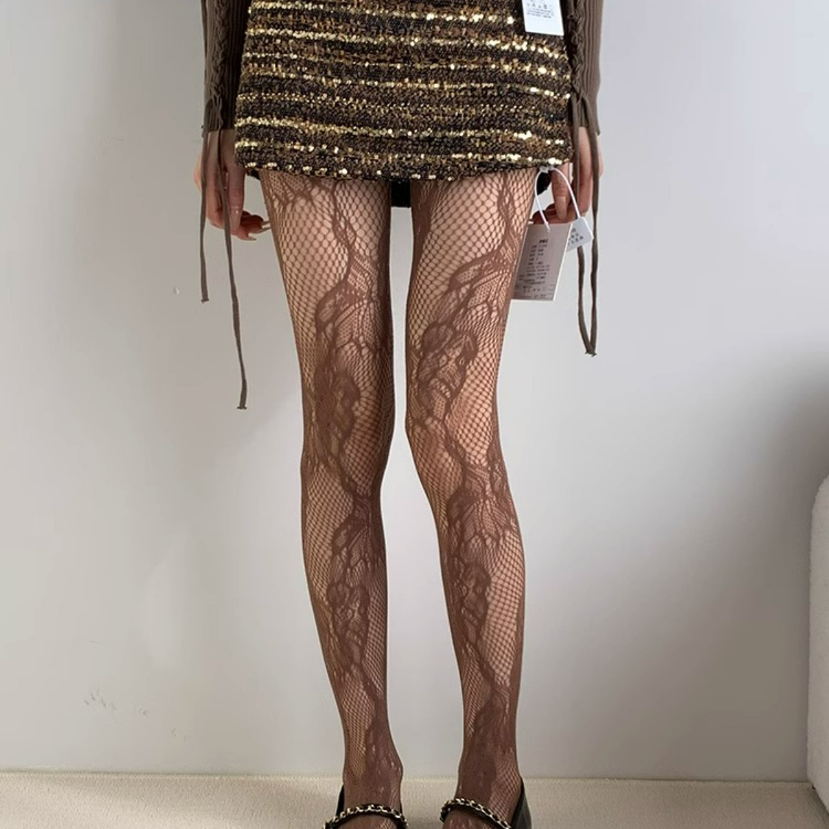 Vintage Sexy Spice Girl New Chinese Atmosphere Jacquard Lace Hollow Spring and Summer Thin Brown Fishnet Stockings Pantyhose