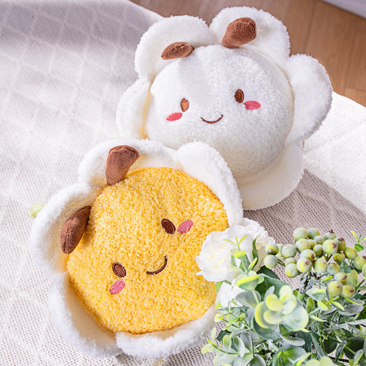 Flor abeja pequeña muñeca abeja almohada niños de juguete de peluche regalo de cumpleaños de la muchacha decoración de la boda ventana de la Bahía
