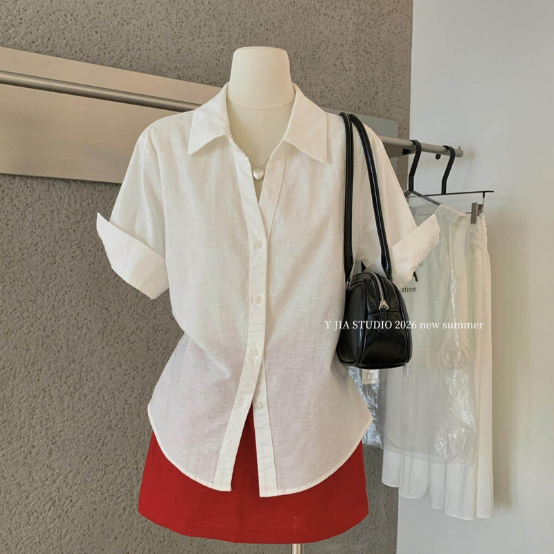 Y.Jia Summer Korean-Style Slim-Fit V-Neck Short-Sleeve Shirt with Back Button Design for Women 5652