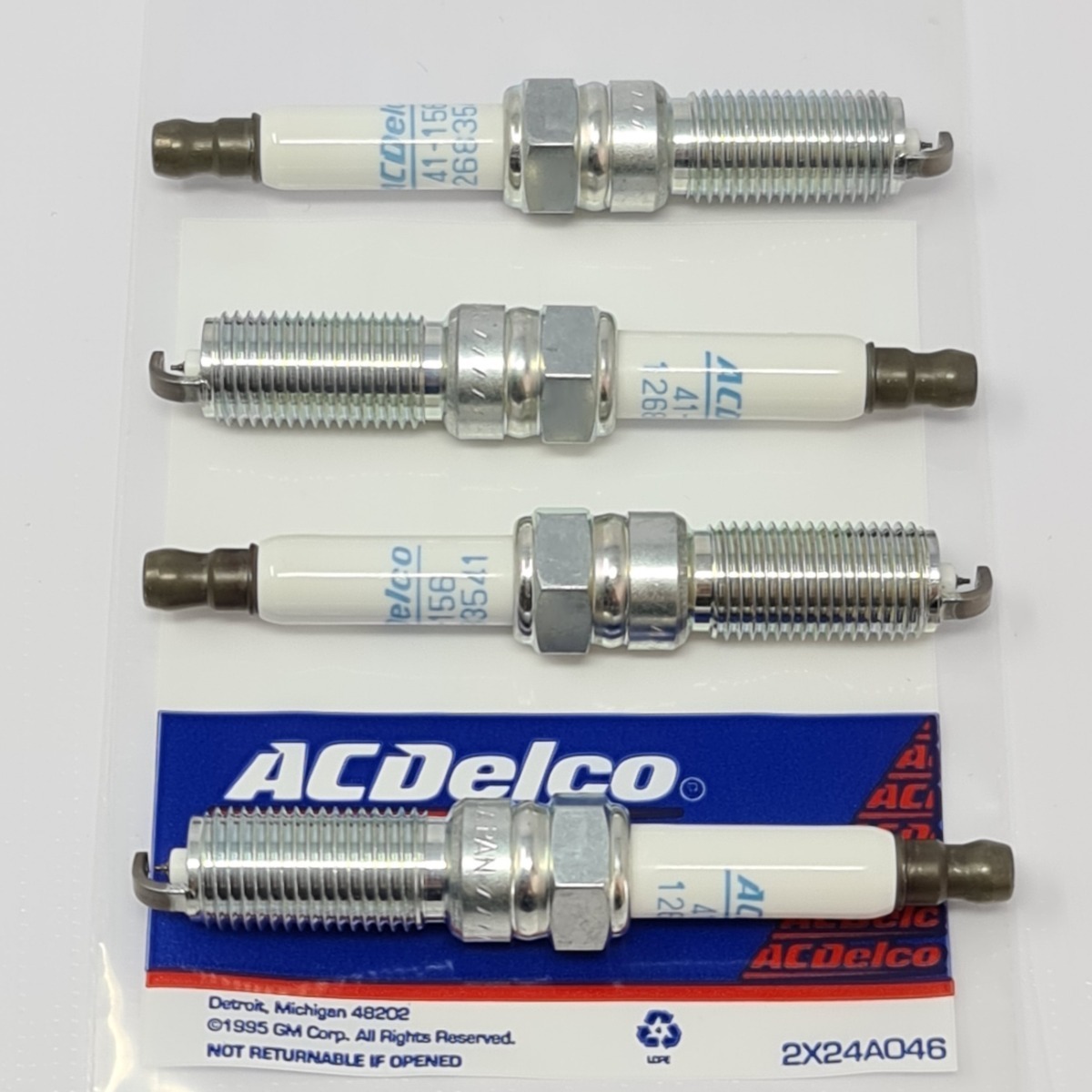 12683541 is suitable for GL8 iridium spark plug 41-153 of Buick Oncorvee Regal Regal Regal Regal