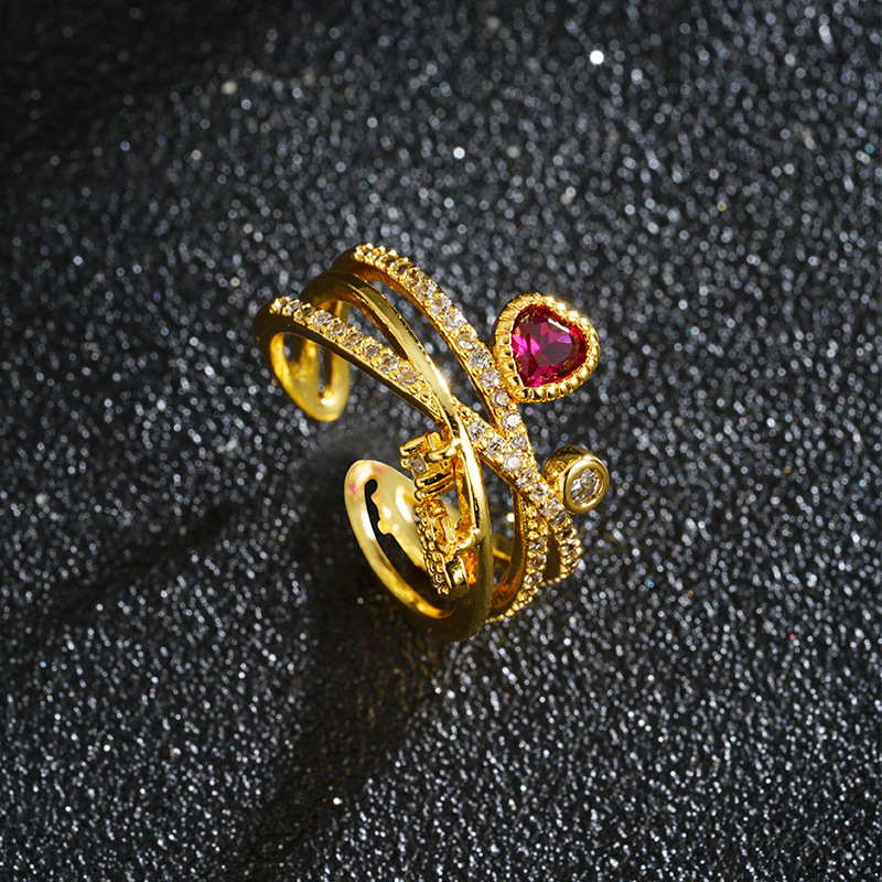 Anillo de amor de oro de lujo ligero vietnamita de aleación de cobre abierto nicho femenino temperamento de lujo ligero Yiwu accesorios