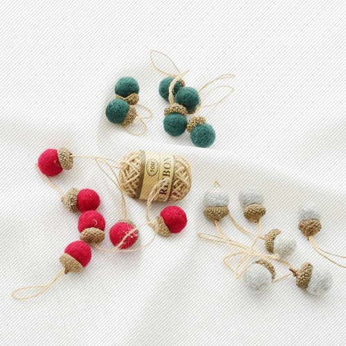 Cross-border exclusive felt pine cone kindergarten hanging decoration Christmas tree decoration accessory pinching fun felt finished product