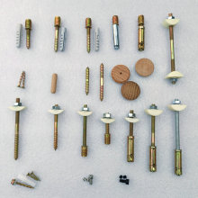 良品优选实木铁艺铝艺楼梯立柱扶手围护栏杆弯头安装五金螺丝网红