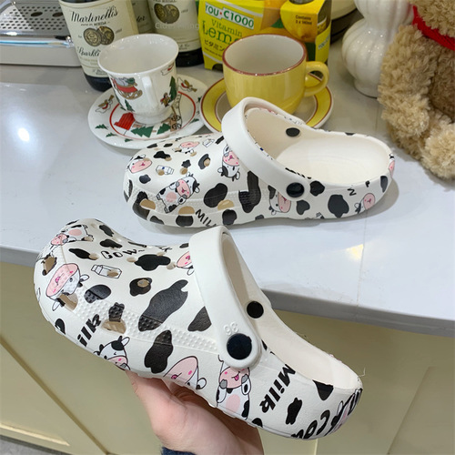 Women's Summer Heartbeat Student Nurse Half Slippers Soft Sole Anti-Slip Indoor Outdoor Shoes for Wholesale