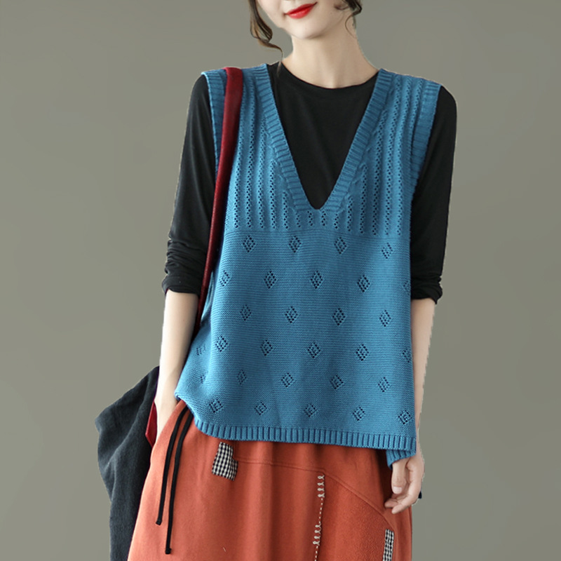 Knitted waistcoat summer 2025 new ladies vest with early spring and autumn sleeveless waistcoat women's top