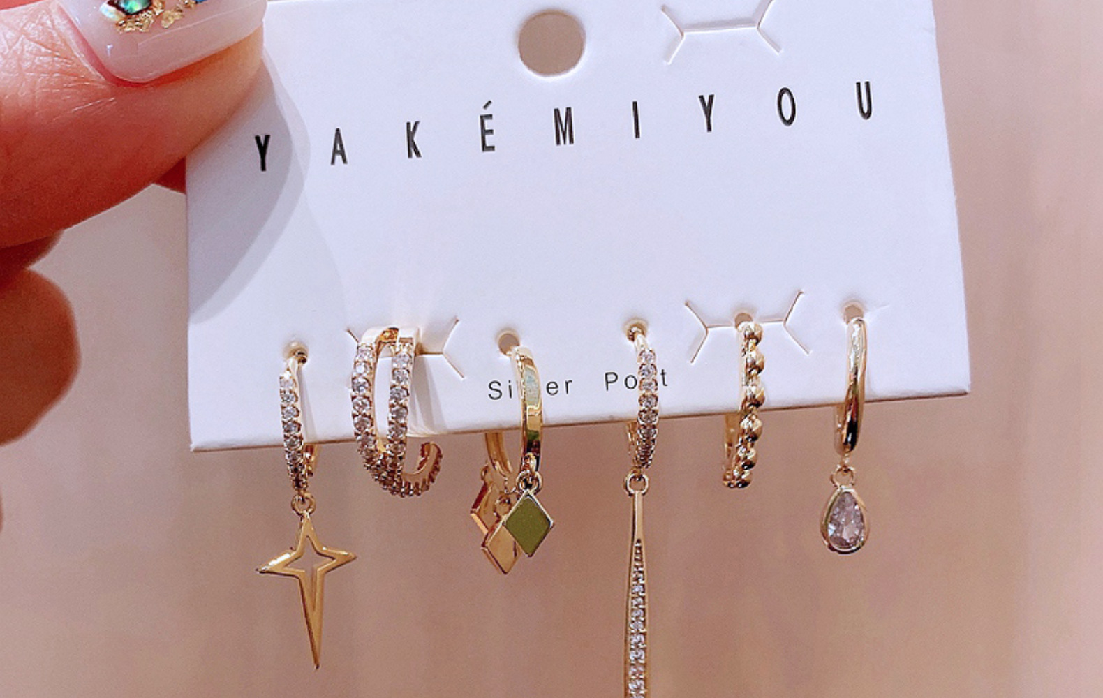 Fashion Cross Star Geometric Earrings Copper Ear Buckle Ear Bone Clip Set display picture 3