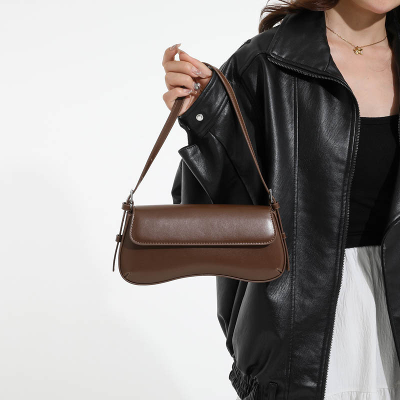 Lazy Style Fashionable Baguette Bag for Women 2025 New Cross-Border Hot-Selling Simple Shoulder Bag Flip Retro Armpit Bag