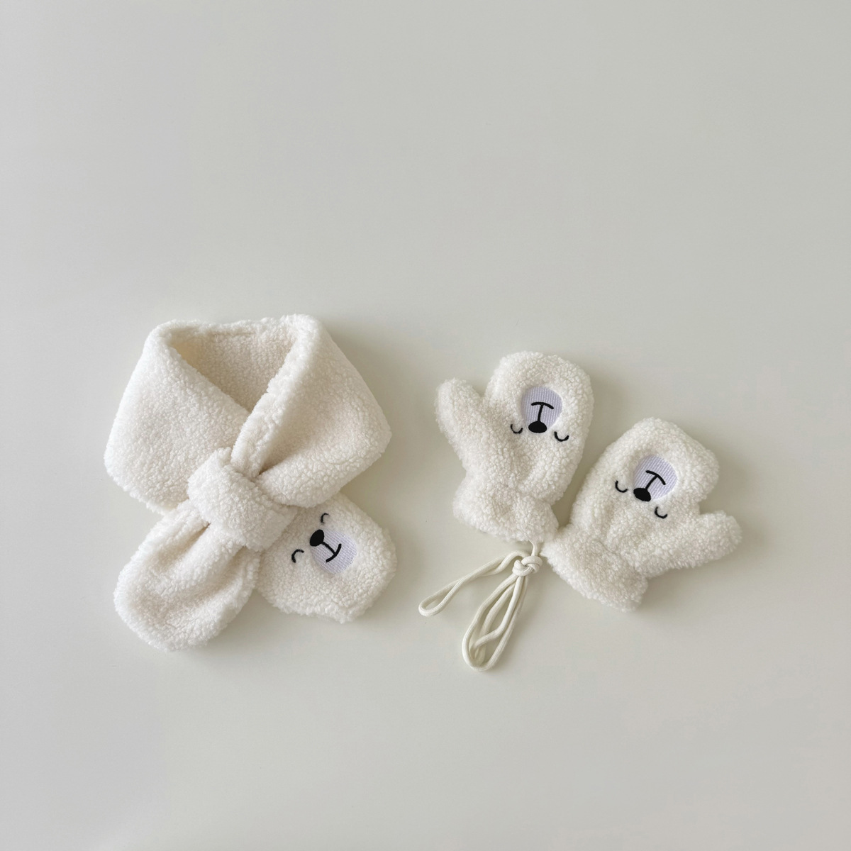 Guanti per bambini Inverno Instagram simpatico cartone animato peluche sciarpa per bambini e bambine_voghion.com