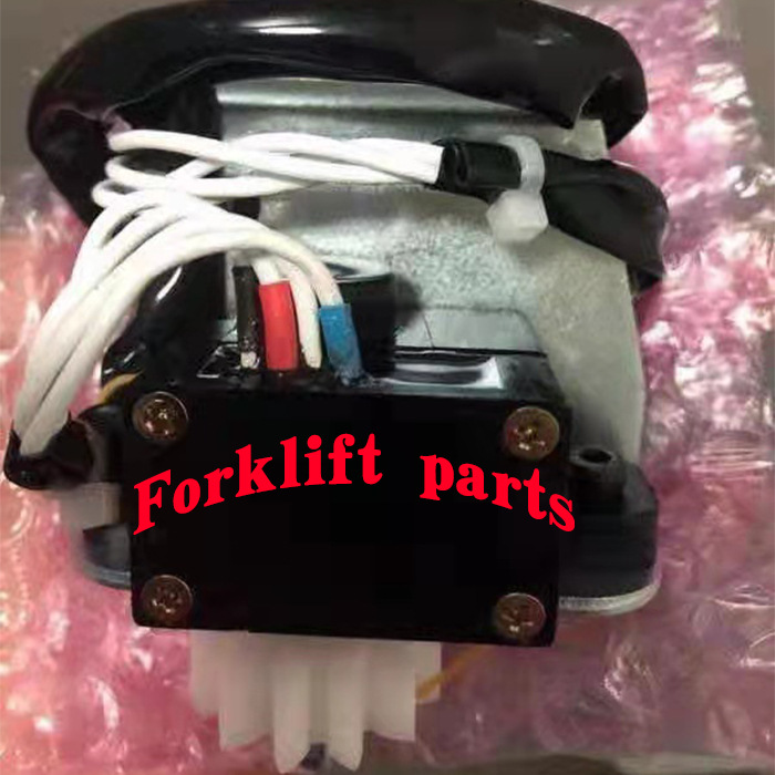 力至优电动叉车配件FBR10/15-80转向角度传感器方向电位器原厂