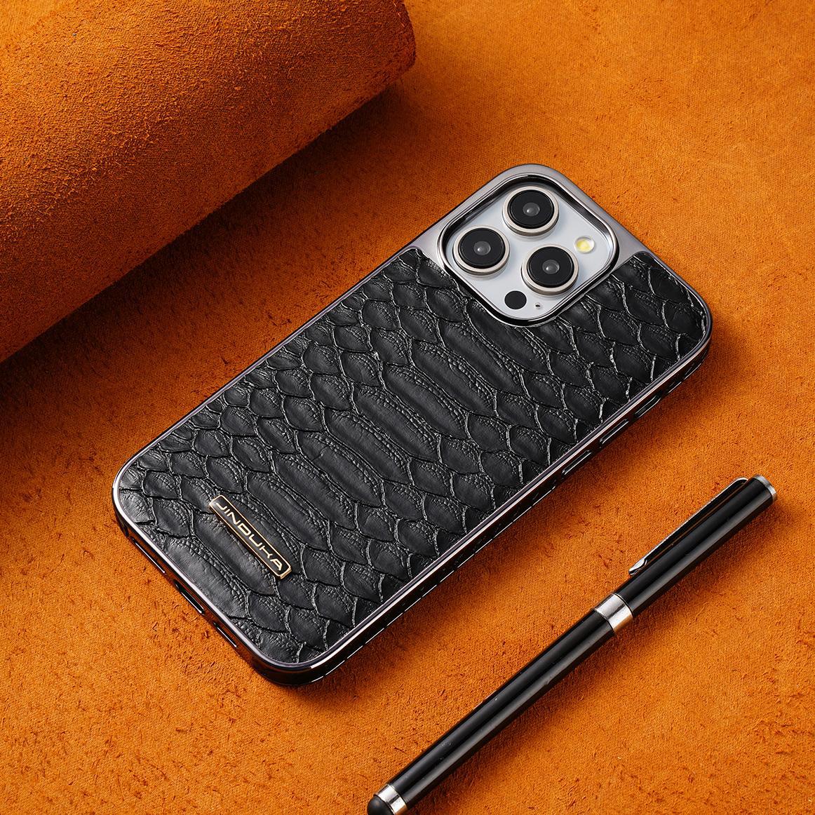 Ốp lưng điện thoại Apple 16 Pro Max chống rơi toàn diện, chất liệu da, kiểu dáng sang trọng — [Đen] vân rắn ◆ Công nghệ mạ điện lỗ lớn, [Màu xanh lam] vân rắn ◆ Quy trình mạ điện lỗ lớn, [Màu nâu nhạt] vân rắn ◆ Quy trình mạ điện lỗ lớn, [Màu nâu sẫm] vân rắn ◆ Quy trình mạ điện lỗ lớn chi tiết 21