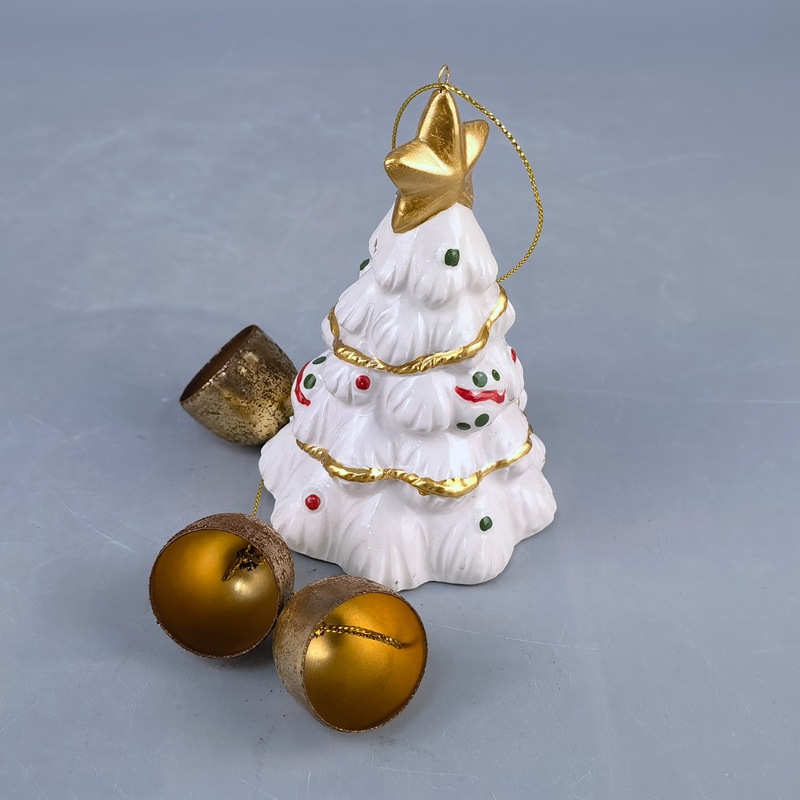 Campanas de viento de cerámica de Navidad cuidadosamente seleccionadas, adornos en forma de árbol de Navidad, colgantes de dormitorio, colgantes de balcón, campanas pequeñas, regalos de cumpleaños