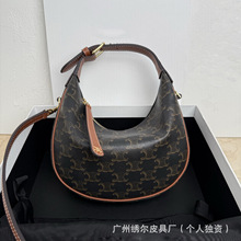 �¿����Ҹ�°�ava����С���ϻ����°�LULU�����㶹��б��Ů��