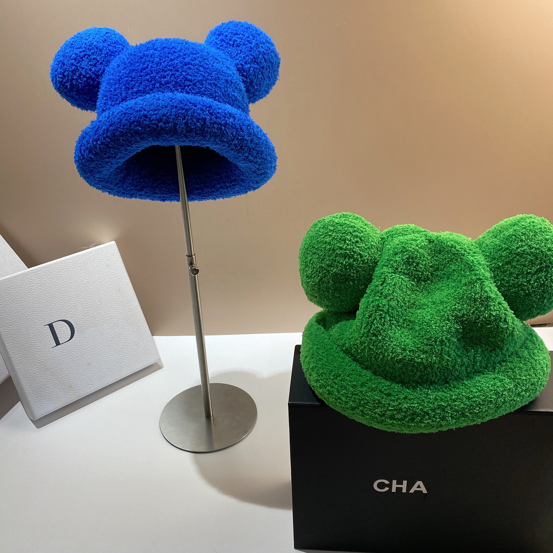 Bear Eared Brimless Female Hat with New Trend Cute and Sweet Headband Hat Personalized and Versatile Warm and Windproof Basin Hat_voghion.com