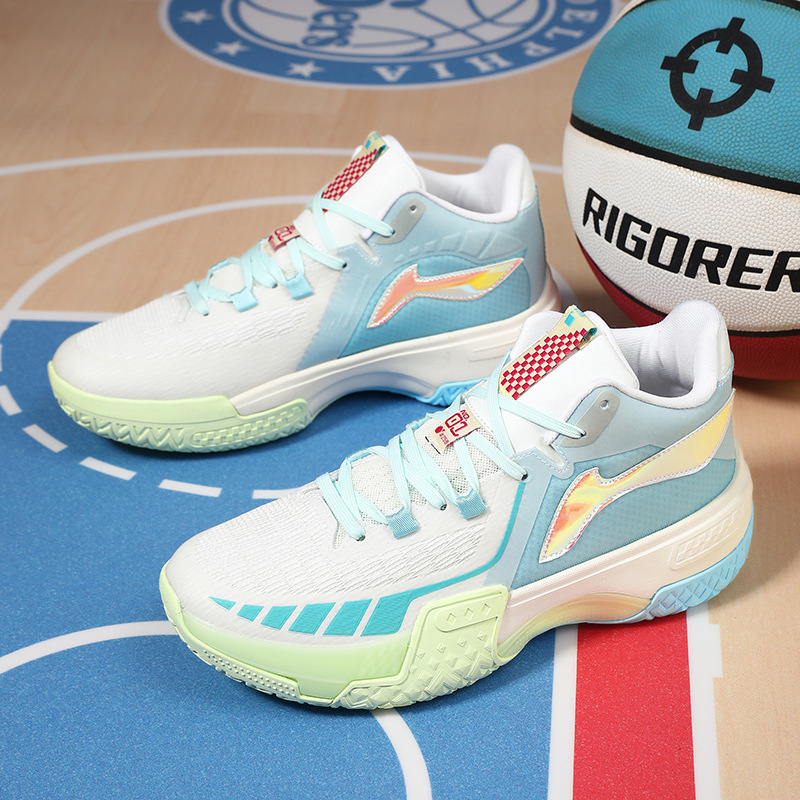 2024 verano nuevo zapato de baloncesto antideslizante, desgaste y amortiguación ligero, malla suave transpirable, tendencia deportiva casual para hombre