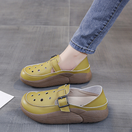 Wholesale platform sole sandals women's hole shoes 2026 summer new style Baotou Loafer shoes hollow platform sole height-increasing sandals women