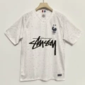 1718 France Away
