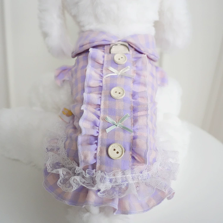 Рубашка с галстуком-бабочкой, топ в милом стиле с пряжкой, одежда для кошек и собак, весенняя и летняя одежда для домашних животных, подходит для маленьких кошек и собак.