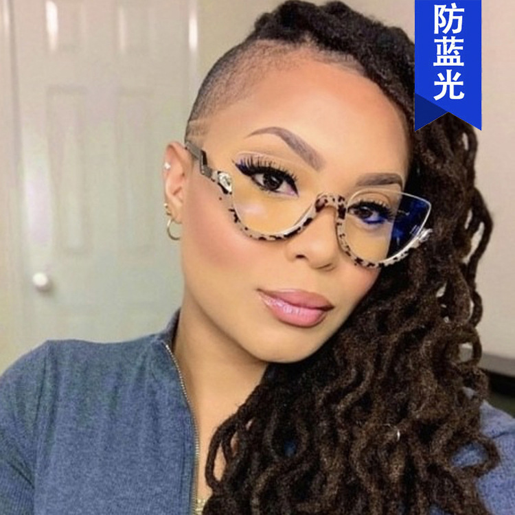 European and American Half-Frame Diamond-Encrusted Retro Flat Mirror 2022 New Cat-Eye Trendyy Anti-Blue Light Glasses Frame Ins Glasses Frame European and American Half-Frame Diamond-Encrusted Retro Flat Mirror 2022 New Cat-Eye Trendyy Anti-Blue Light Glasses Frame Ins Glasses Frame