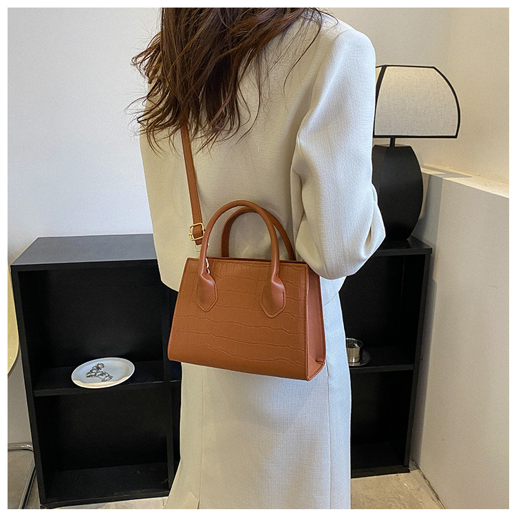 Stylish Colors Available