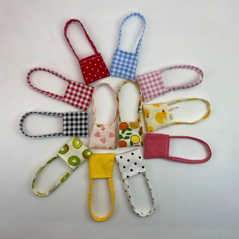 Cotton Doll Toy 10cm Doll Clothes Doll Crossbody Bag Mini Backpack Pocket-Sized Cute Crossbody Bag