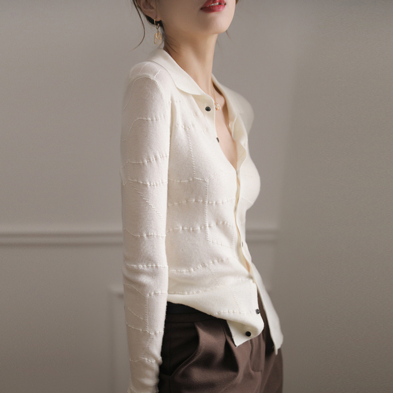 French Outlet Clearance Women's Luxury Brand Discount Original Stock Clearance Turn-Down Collar Wool Knit Sweater Base Shirt Top