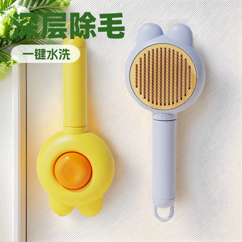 Кошачья расческа идет к плавающей расческе