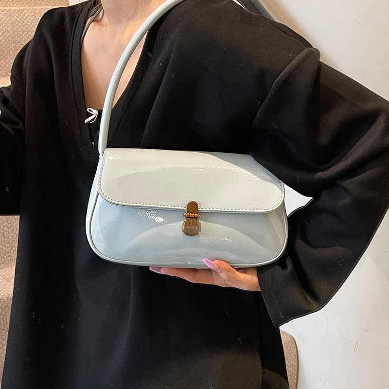 Baguette Underarm Bag Luxury Shoulder Bag Trendy Retro 2026 Spring New Arrival Versatile Crossbody Bag - Thumbnail 4